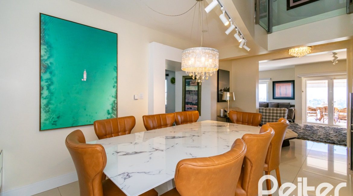 Casa em Condomínio à venda com 379m², 3 dormitórios, 1 suíte, 3 vagas, no bairro Nonoai em Porto Alegre