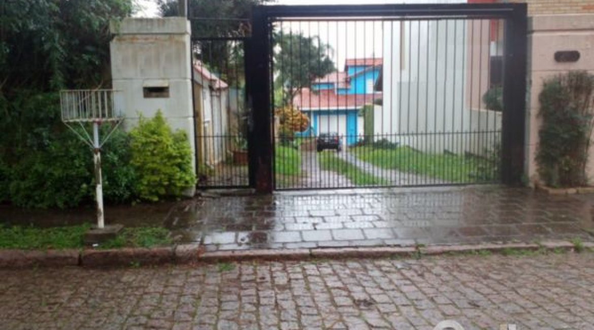 Terreno à venda com 280m², 3 vagas, no bairro Jardim Isabel em Porto Alegre