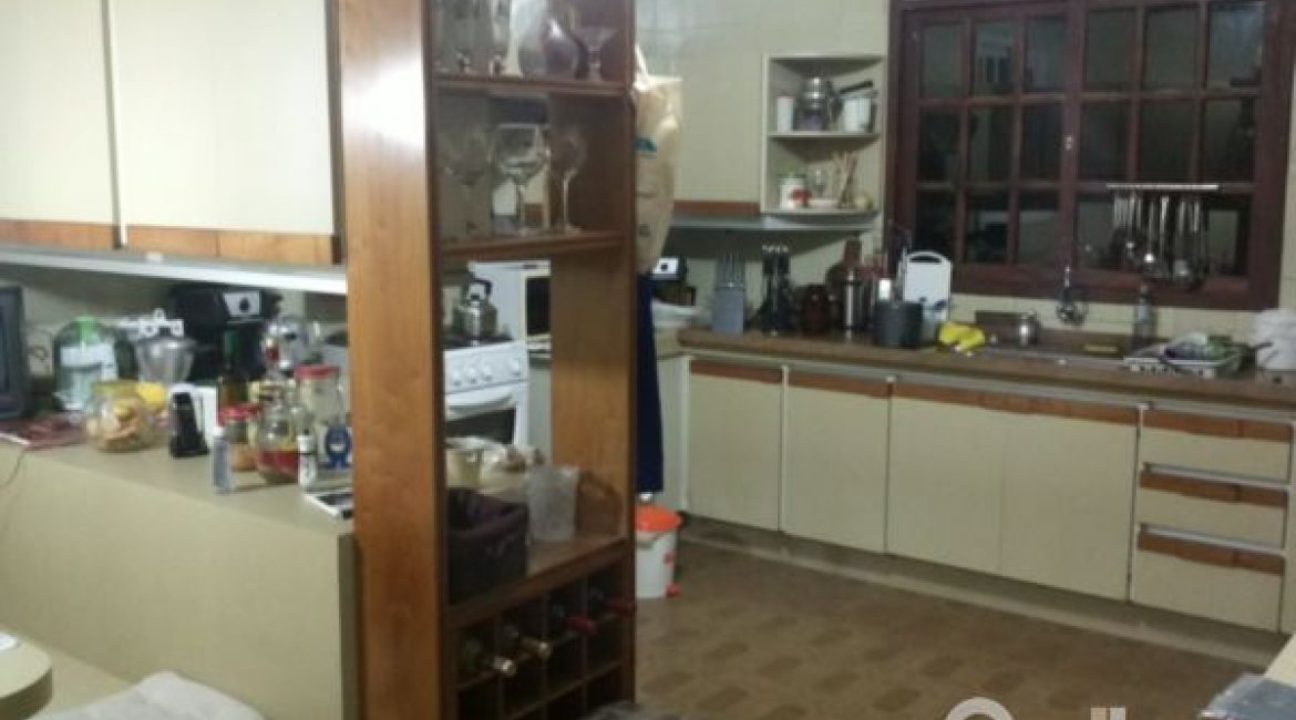 Terreno à venda com 280m², 3 vagas, no bairro Jardim Isabel em Porto Alegre