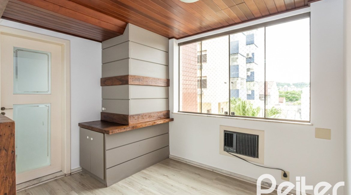 Apartamento à venda com 76m², 2 dormitórios, 1 suíte, 1 vaga, no bairro Tristeza em PORTO ALEGRE