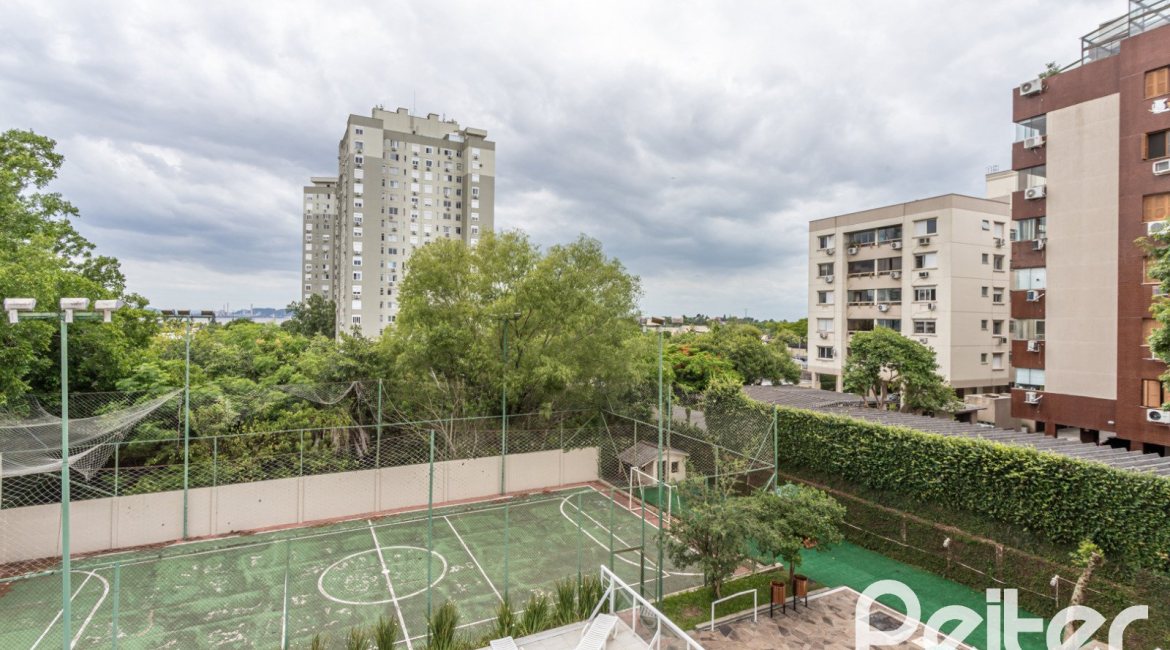 Apartamento à venda com 76m², 2 dormitórios, 1 suíte, 1 vaga, no bairro Tristeza em PORTO ALEGRE