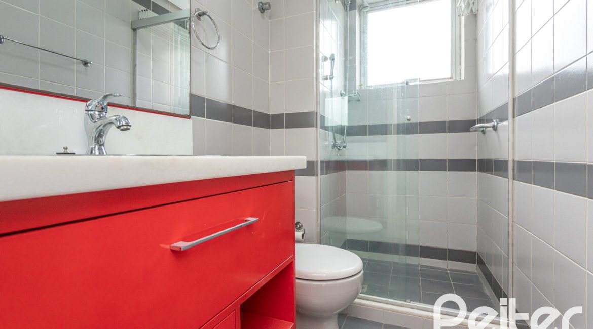 Apartamento à venda com 76m², 2 dormitórios, 1 suíte, 1 vaga, no bairro Tristeza em PORTO ALEGRE