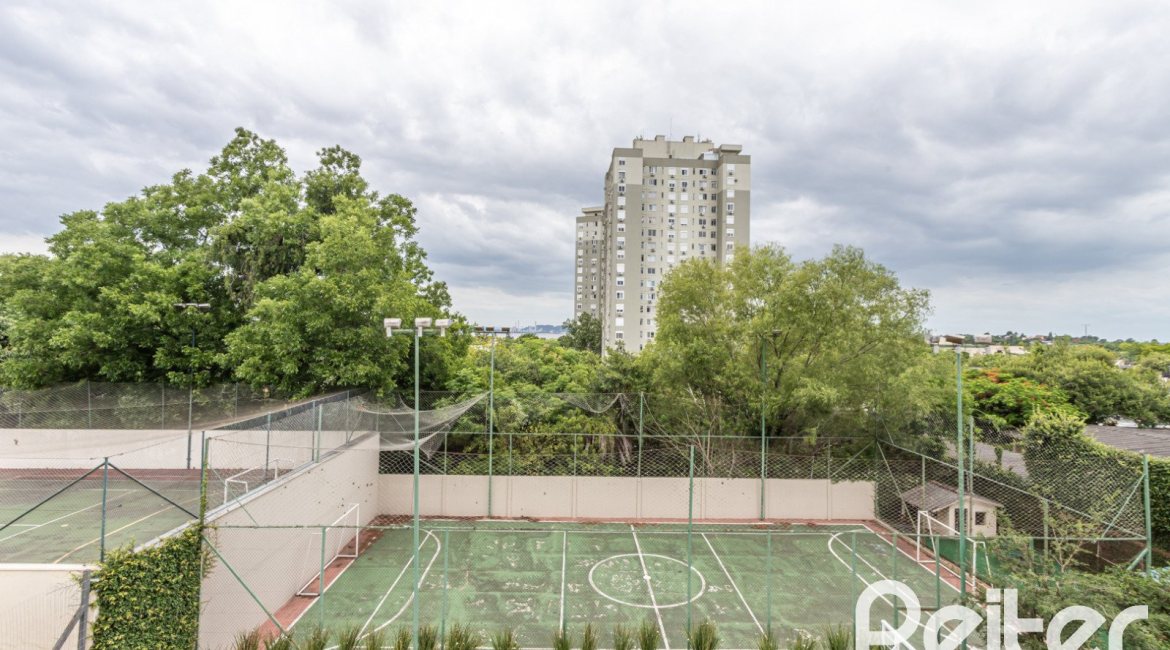 Apartamento à venda com 76m², 2 dormitórios, 1 suíte, 1 vaga, no bairro Tristeza em PORTO ALEGRE