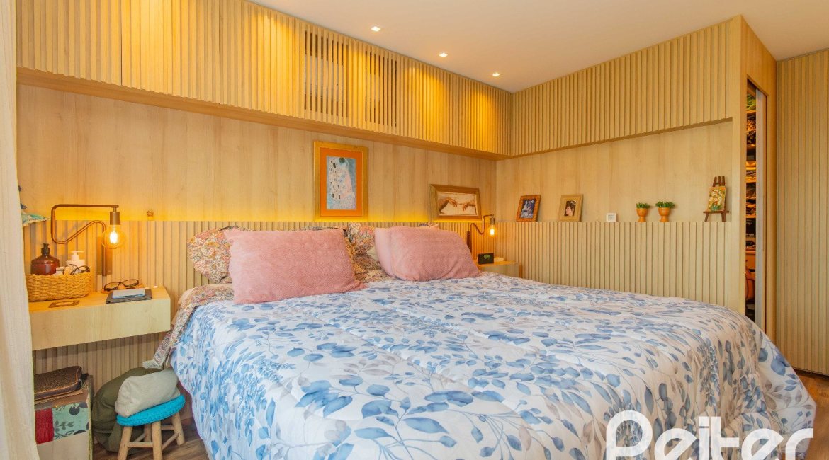 Apartamento à venda com 123m², 3 dormitórios, 3 suítes, 2 vagas, no bairro Tristeza em Porto Alegre