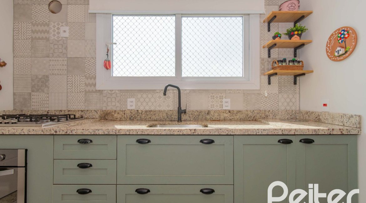 Apartamento à venda com 123m², 3 dormitórios, 3 suítes, 2 vagas, no bairro Tristeza em Porto Alegre