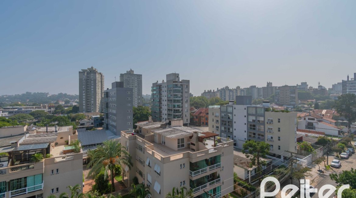 Apartamento à venda com 123m², 3 dormitórios, 3 suítes, 2 vagas, no bairro Tristeza em Porto Alegre