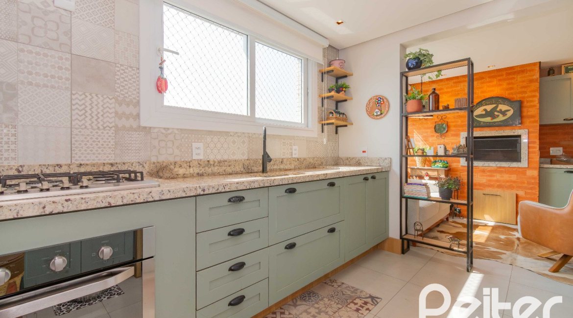 Apartamento à venda com 123m², 3 dormitórios, 3 suítes, 2 vagas, no bairro Tristeza em Porto Alegre