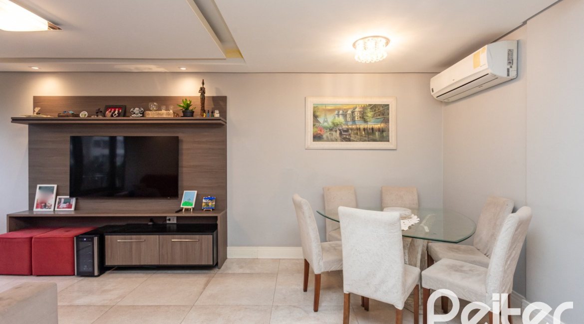 Apartamento à venda com 89m², 3 dormitórios, 1 suíte, 1 vaga, no bairro Ipanema em PORTO ALEGRE