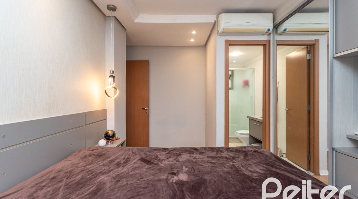 Apartamento à venda com 89m², 3 dormitórios, 1 suíte, 1 vaga, no bairro Ipanema em PORTO ALEGRE