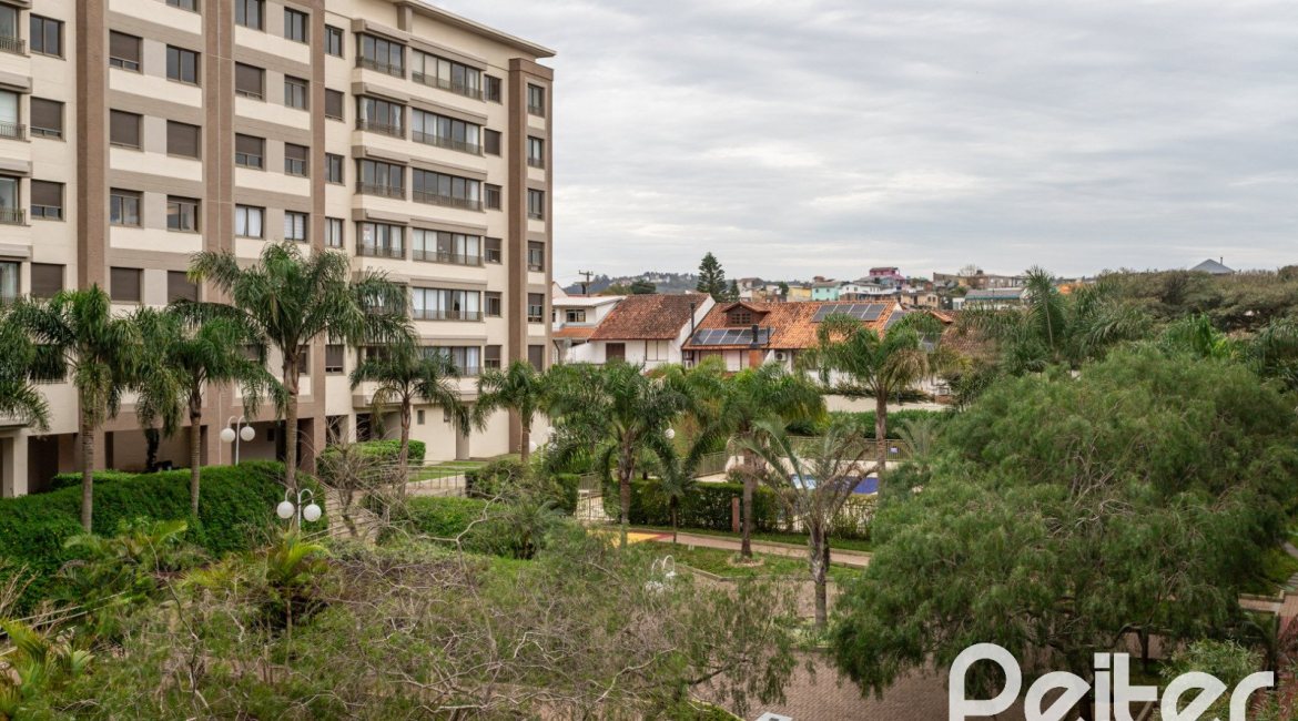 Apartamento à venda com 89m², 3 dormitórios, 1 suíte, 1 vaga, no bairro Ipanema em PORTO ALEGRE