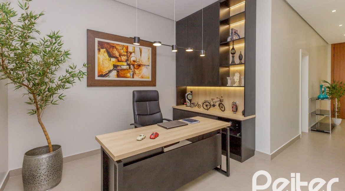 Casa em Condomínio à venda com 370m², 3 dormitórios, 3 suítes, 4 vagas, no bairro Terra Ville em PORTO ALEGRE