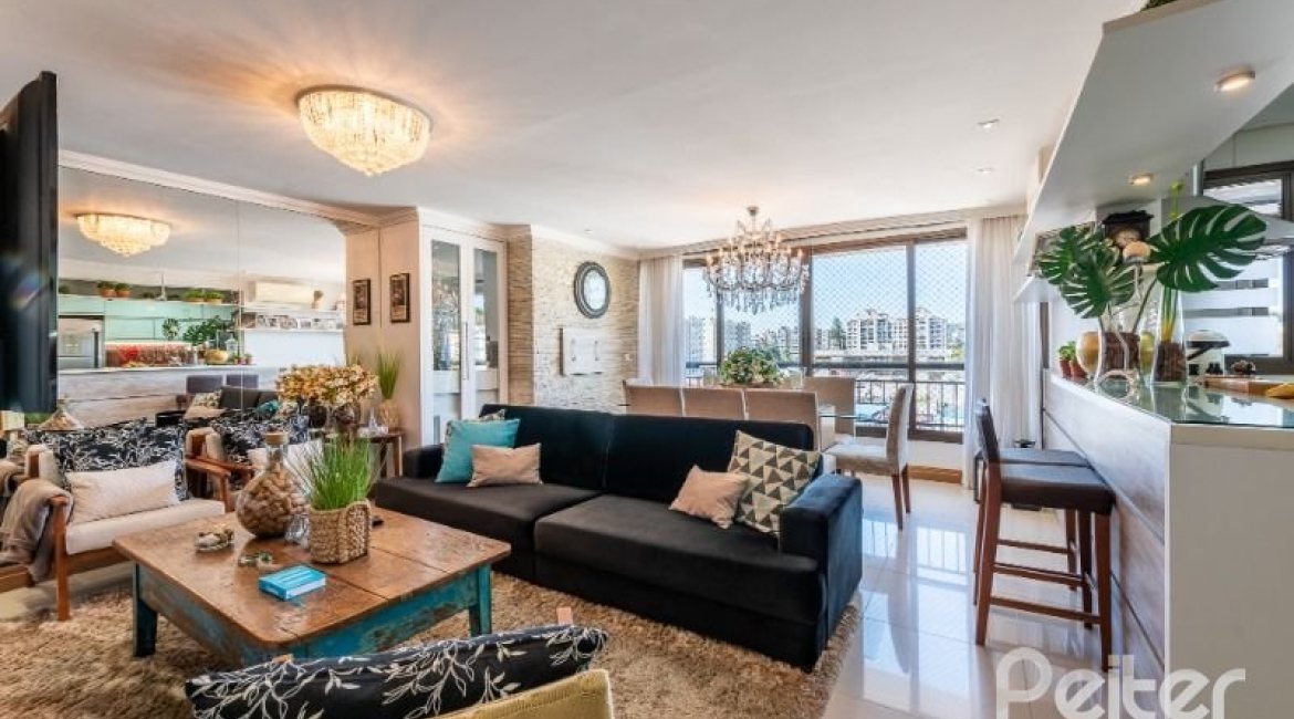 Apartamento à venda com 94m², 3 dormitórios, 1 suíte, 2 vagas, no bairro Tristeza em Porto Alegre