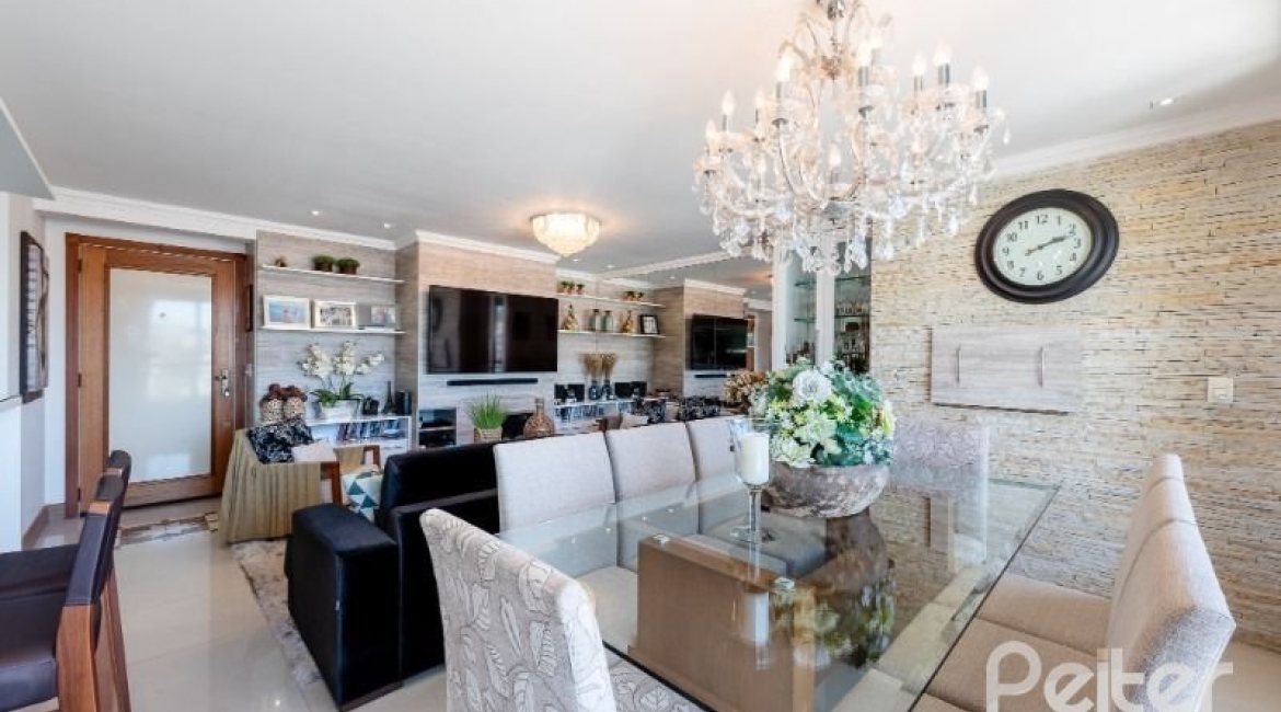 Apartamento à venda com 94m², 3 dormitórios, 1 suíte, 2 vagas, no bairro Tristeza em Porto Alegre