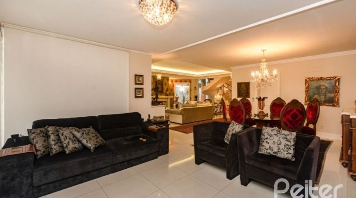 Casa em Condomínio à venda com 338m², 3 dormitórios, 3 suítes, 2 vagas, no bairro Terra Ville em PORTO ALEGRE