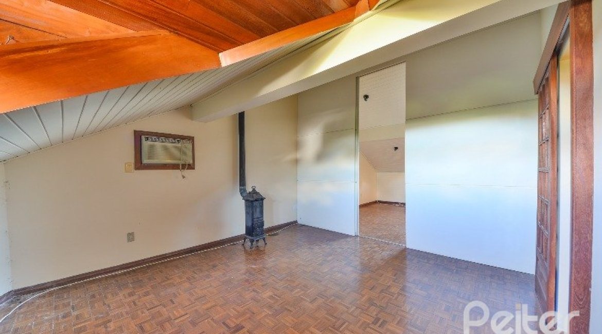 Casa em Condomínio à venda com 317m², 4 dormitórios, 4 suítes, 4 vagas, no bairro Tristeza em Porto Alegre