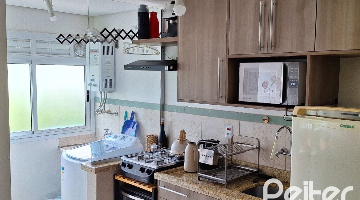 Apartamento à venda com 66m², 3 dormitórios, 1 vaga, no bairro Tristeza em Porto Alegre