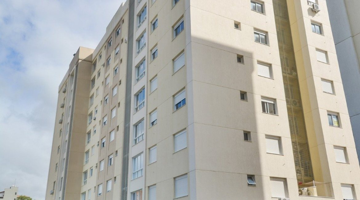 Apartamento à venda com 69m², 2 dormitórios, 1 suíte, 1 vaga, no bairro Tristeza em Porto Alegre