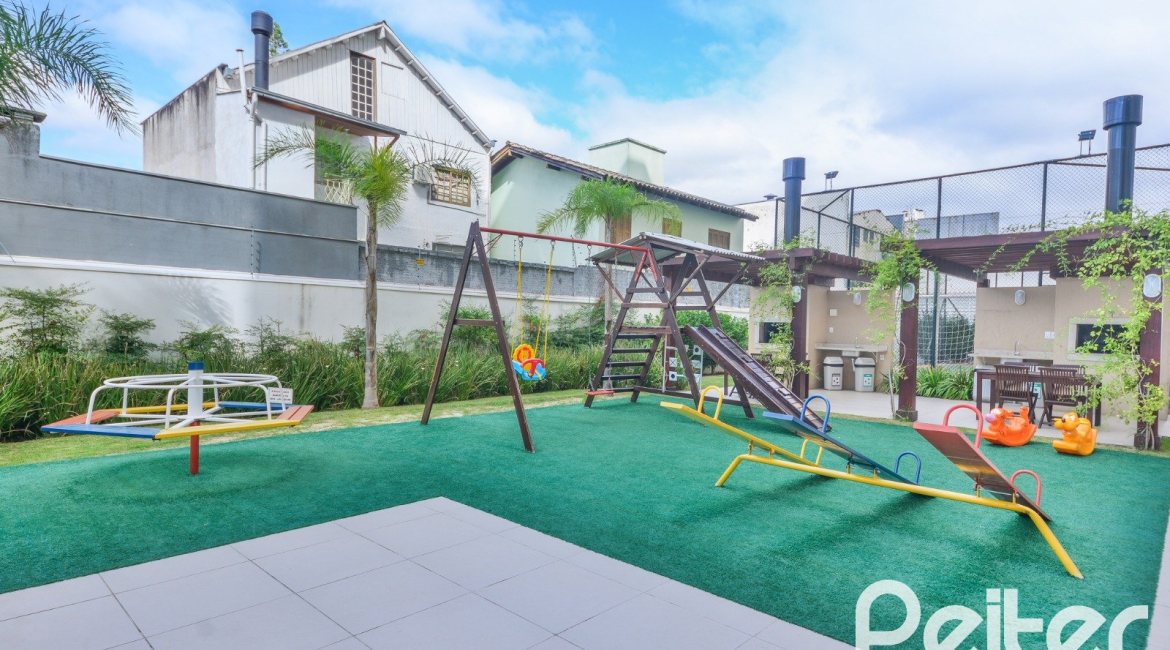 Apartamento à venda com 69m², 2 dormitórios, 1 suíte, 1 vaga, no bairro Tristeza em Porto Alegre