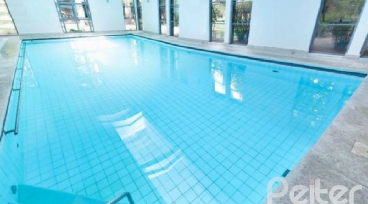 Casa em Condomínio à venda com 392m², 3 dormitórios, 1 suíte, 2 vagas, no bairro Terra Ville em Porto Alegre