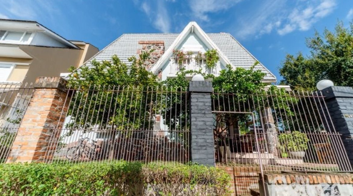  à venda, no bairro  em 