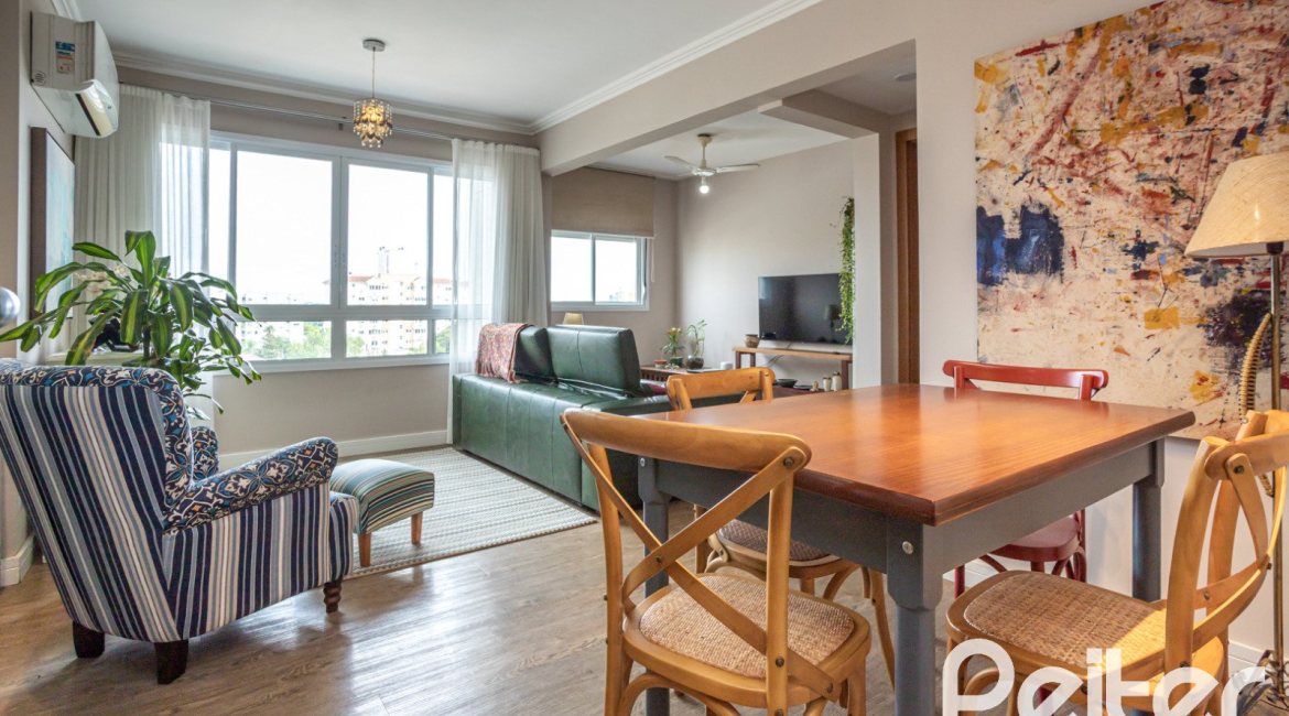 Apartamento à venda com 60m², 1 dormitório, 1 suíte, 1 vaga, no bairro Tristeza em PORTO ALEGRE