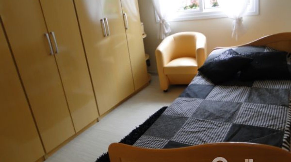 Casa em Condomínio à venda com 131m², 4 dormitórios, 2 suítes, 2 vagas, no bairro Tristeza em Porto Alegre