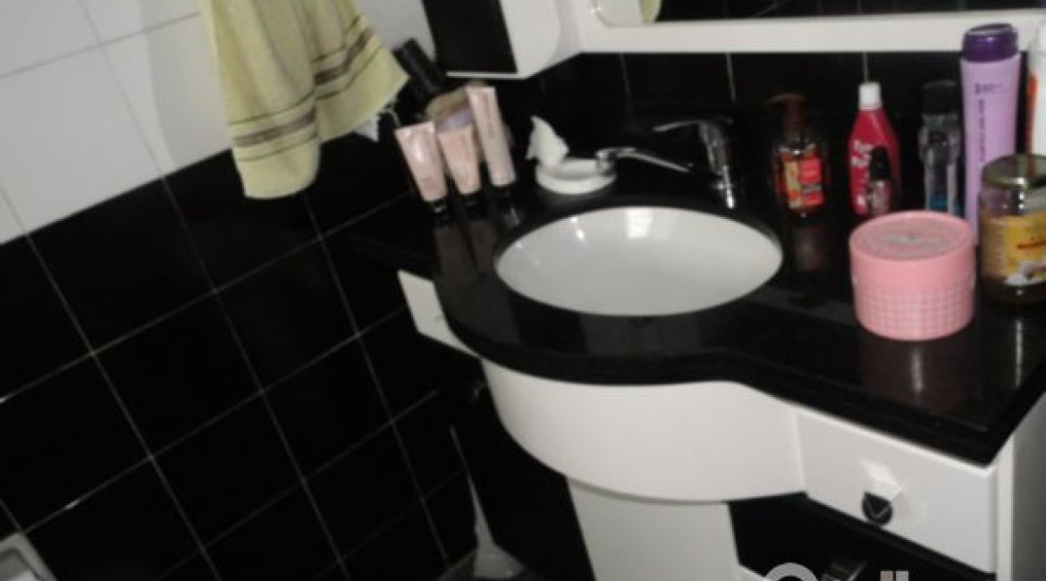 Casa em Condomínio à venda com 236m², 4 dormitórios, 1 suíte, 3 vagas, no bairro Espírito Santo em Porto Alegre