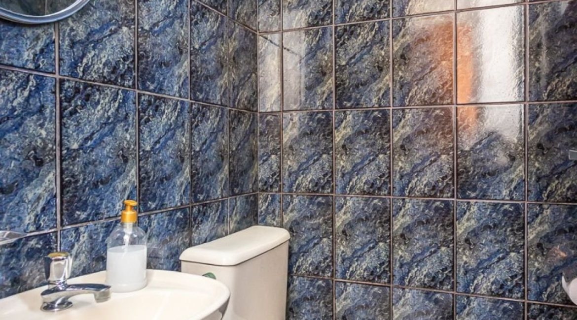 Casa à venda com 179m², 5 dormitórios, 3 vagas, no bairro Ipanema em Porto Alegre