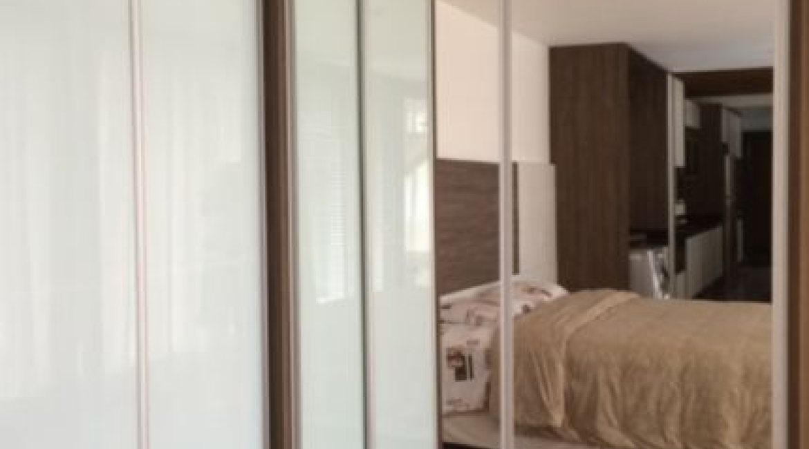 Casa em Condomínio à venda com 258m², 2 dormitórios, 2 suítes, 3 vagas, no bairro Hípica em Porto Alegre