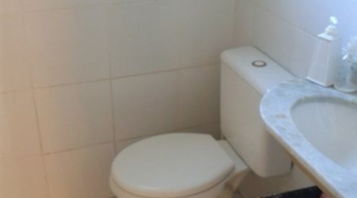 Casa em Condomínio à venda com 131m², 2 dormitórios, 1 suíte, 2 vagas, no bairro Tristeza em Porto Alegre