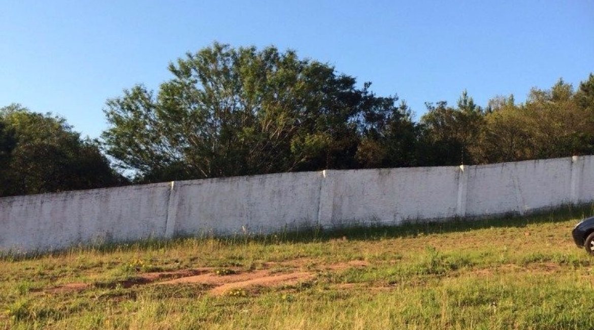 Terreno à venda, no bairro Ipanema / Altos Sta. Rita em Porto Alegre