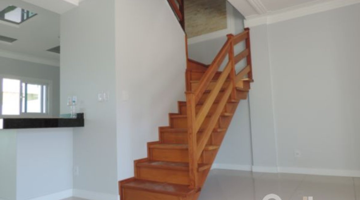 Casa em Condomínio à venda com 164m², 3 dormitórios, 1 suíte, 2 vagas, no bairro Hípica em PORTO ALEGRE