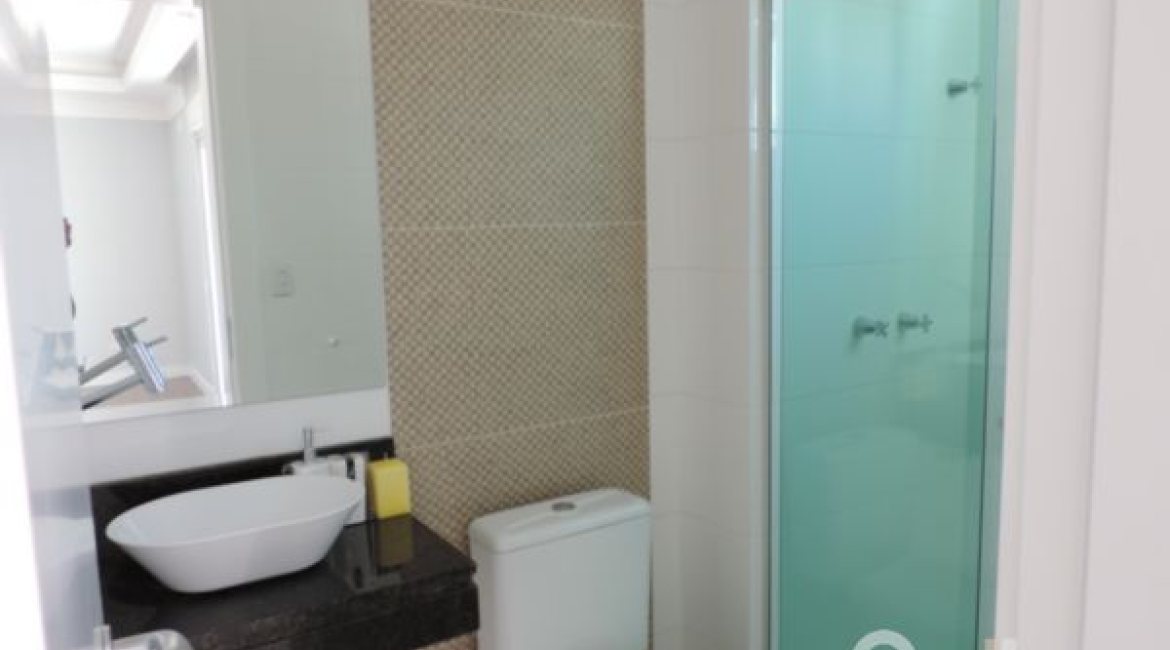 Casa em Condomínio à venda com 164m², 3 dormitórios, 1 suíte, 2 vagas, no bairro Hípica em PORTO ALEGRE