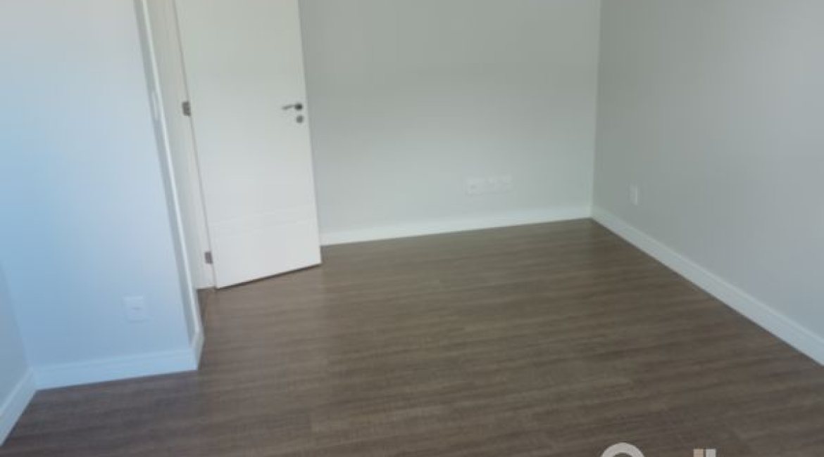 Casa em Condomínio à venda com 164m², 3 dormitórios, 1 suíte, 2 vagas, no bairro Hípica em PORTO ALEGRE