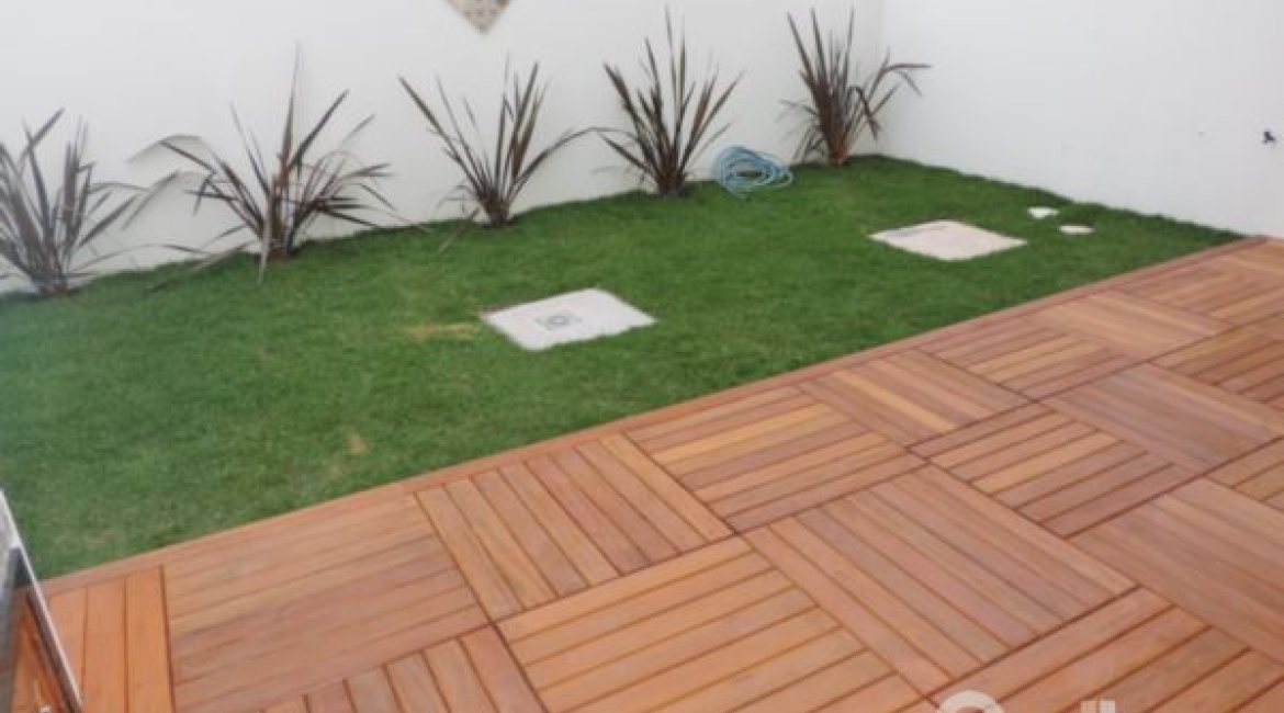 Casa em Condomínio à venda com 164m², 3 dormitórios, 1 suíte, 2 vagas, no bairro Hípica em PORTO ALEGRE