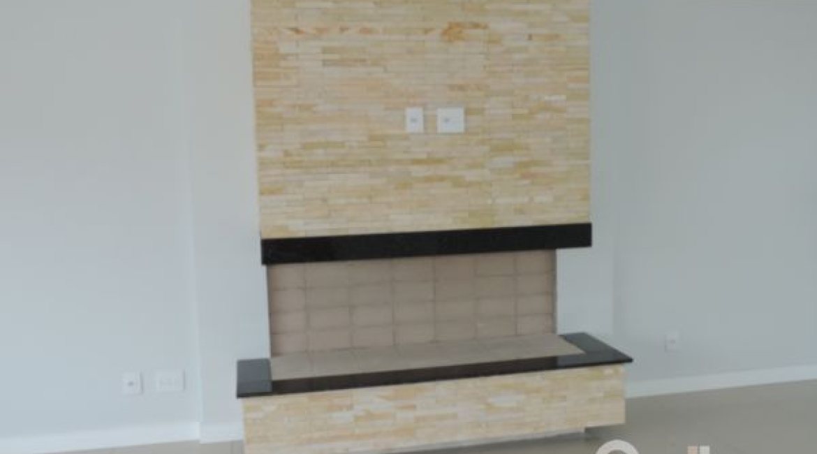 Casa em Condomínio à venda com 164m², 3 dormitórios, 1 suíte, 2 vagas, no bairro Hípica em PORTO ALEGRE