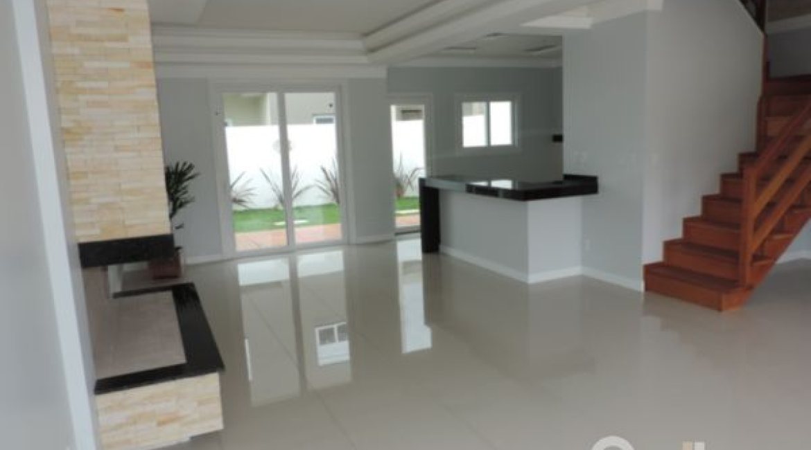 Casa em Condomínio à venda com 164m², 3 dormitórios, 1 suíte, 2 vagas, no bairro Hípica em PORTO ALEGRE