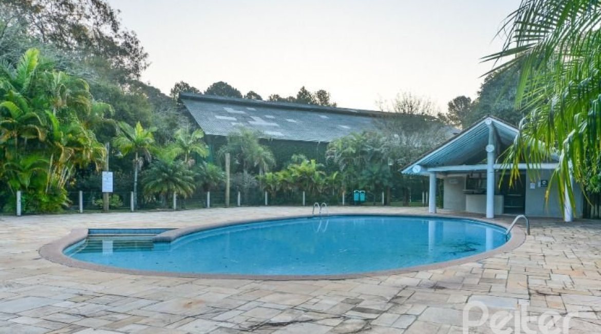 Casa em Condomínio à venda com 450m², 6 dormitórios, 4 suítes, 2 vagas, no bairro Terra Ville em Porto Alegre