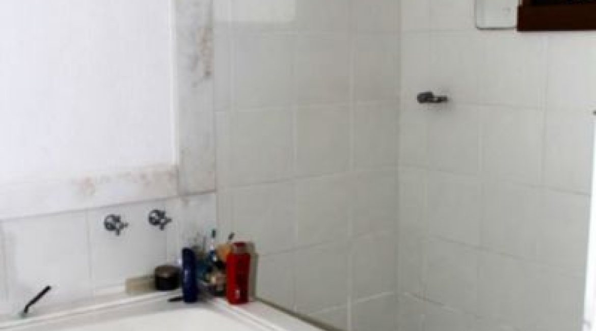 Casa em Condomínio à venda com 450m², 6 dormitórios, 4 suítes, 2 vagas, no bairro Terra Ville em Porto Alegre