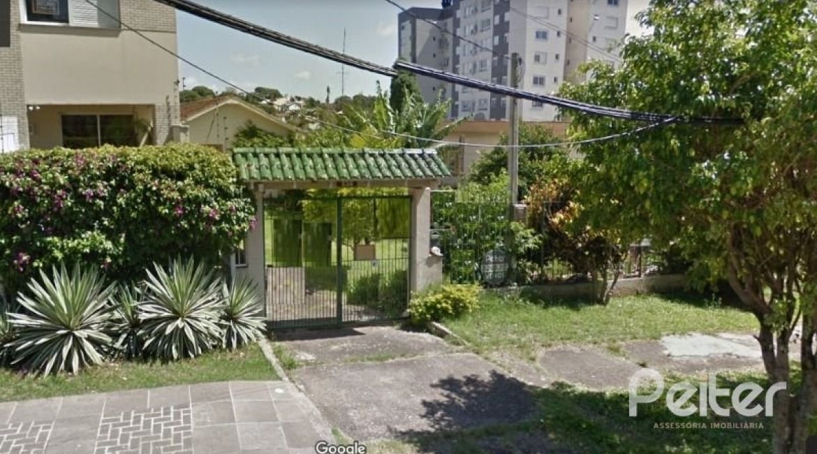 Terreno à venda com 582m², no bairro Tristeza em Porto Alegre