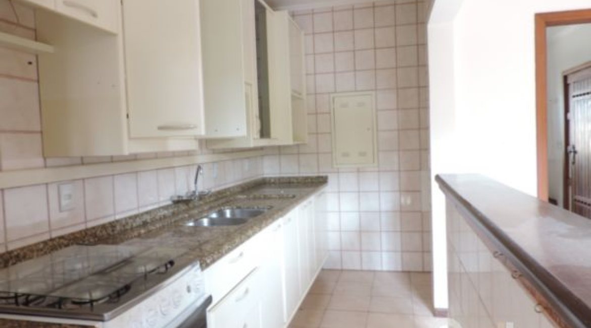 Casa em Condomínio à venda com 145m², 3 dormitórios, 1 suíte, 1 vaga, no bairro Jardim Isabel em Porto Alegre