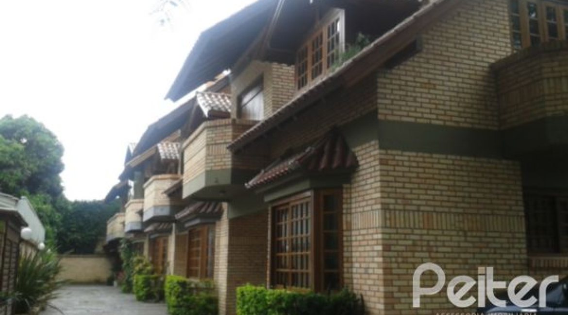Casa em Condomínio à venda com 145m², 3 dormitórios, 1 suíte, 1 vaga, no bairro Jardim Isabel em Porto Alegre