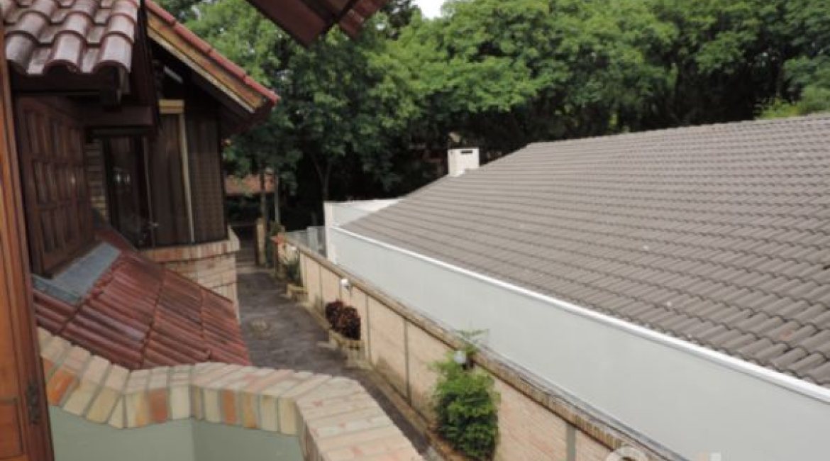 Casa em Condomínio à venda com 145m², 3 dormitórios, 1 suíte, 1 vaga, no bairro Jardim Isabel em Porto Alegre