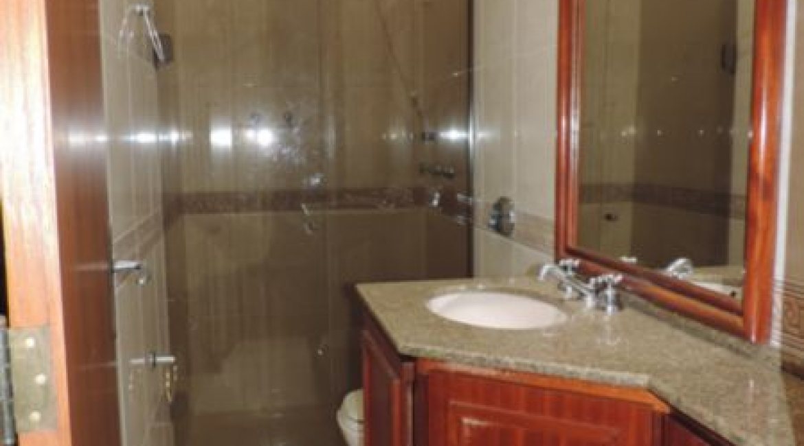 Casa em Condomínio à venda com 145m², 3 dormitórios, 1 suíte, 1 vaga, no bairro Jardim Isabel em Porto Alegre