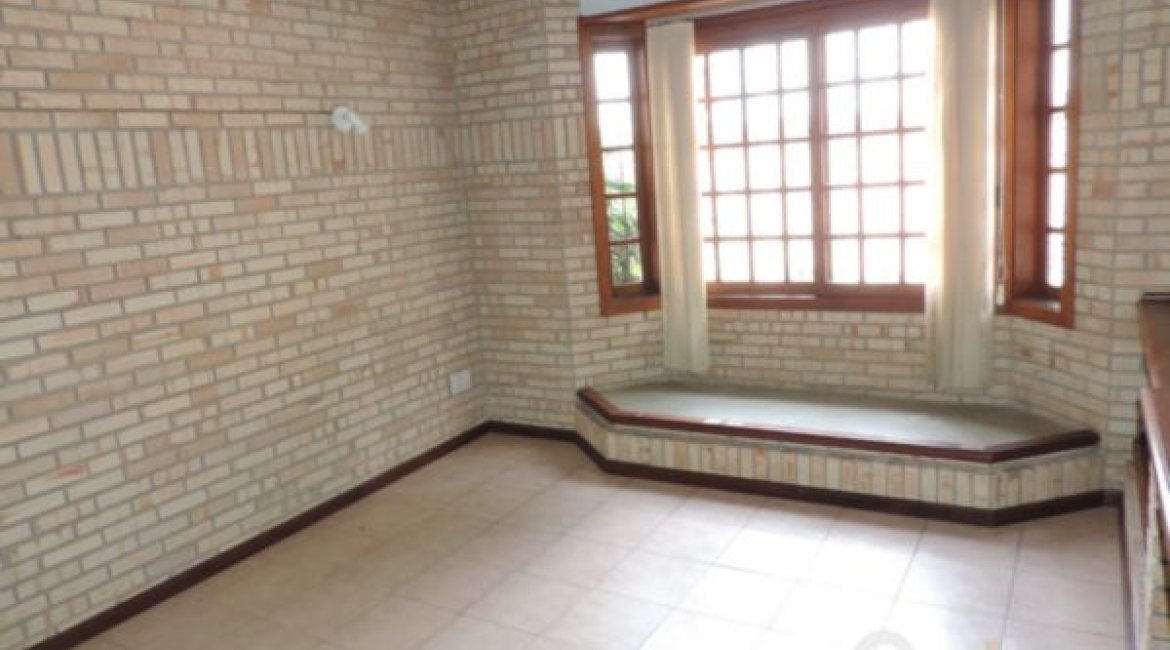 Casa em Condomínio à venda com 145m², 3 dormitórios, 1 suíte, 1 vaga, no bairro Jardim Isabel em Porto Alegre