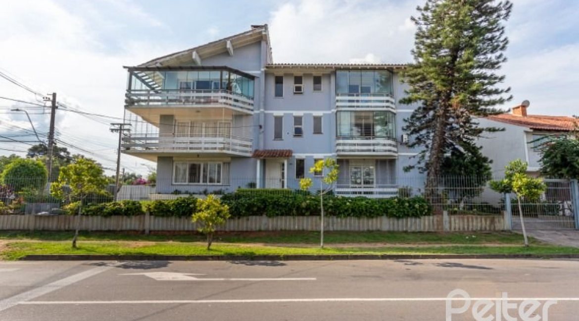 Apartamento à venda com 165m², 3 dormitórios, 1 suíte, 2 vagas, no bairro Ipanema em Porto Alegre