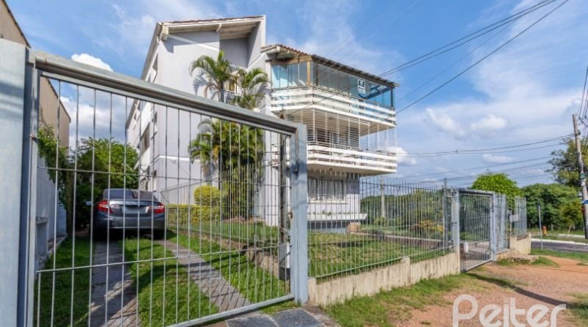Apartamento à venda com 165m², 3 dormitórios, 1 suíte, 2 vagas, no bairro Ipanema em Porto Alegre