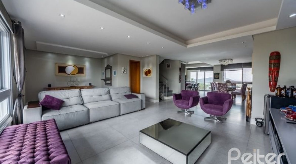 Casa em Condomínio à venda com 346m², 3 dormitórios, 1 suíte, 3 vagas, no bairro Ipanema em PORTO ALEGRE