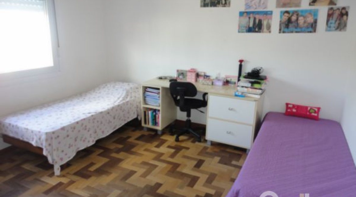 Casa em Condomínio à venda com 209m², 4 dormitórios, 2 suítes, 3 vagas, no bairro Hipica em PORTO ALEGRE