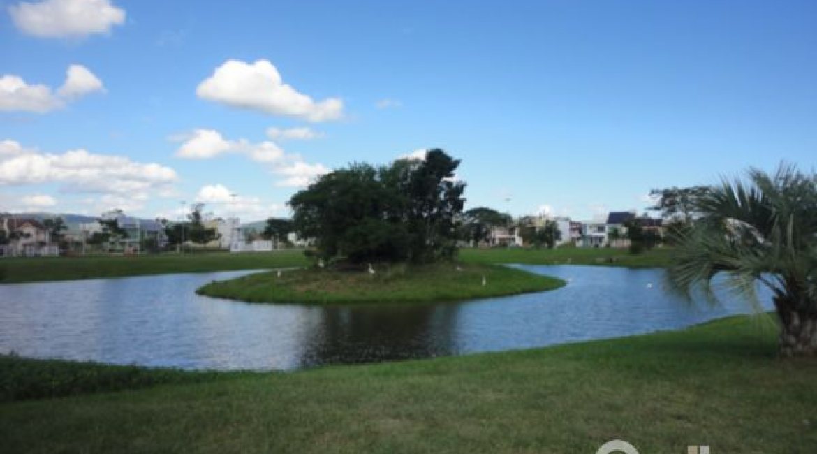 Casa em Condomínio à venda com 209m², 4 dormitórios, 2 suítes, 3 vagas, no bairro Hipica em PORTO ALEGRE